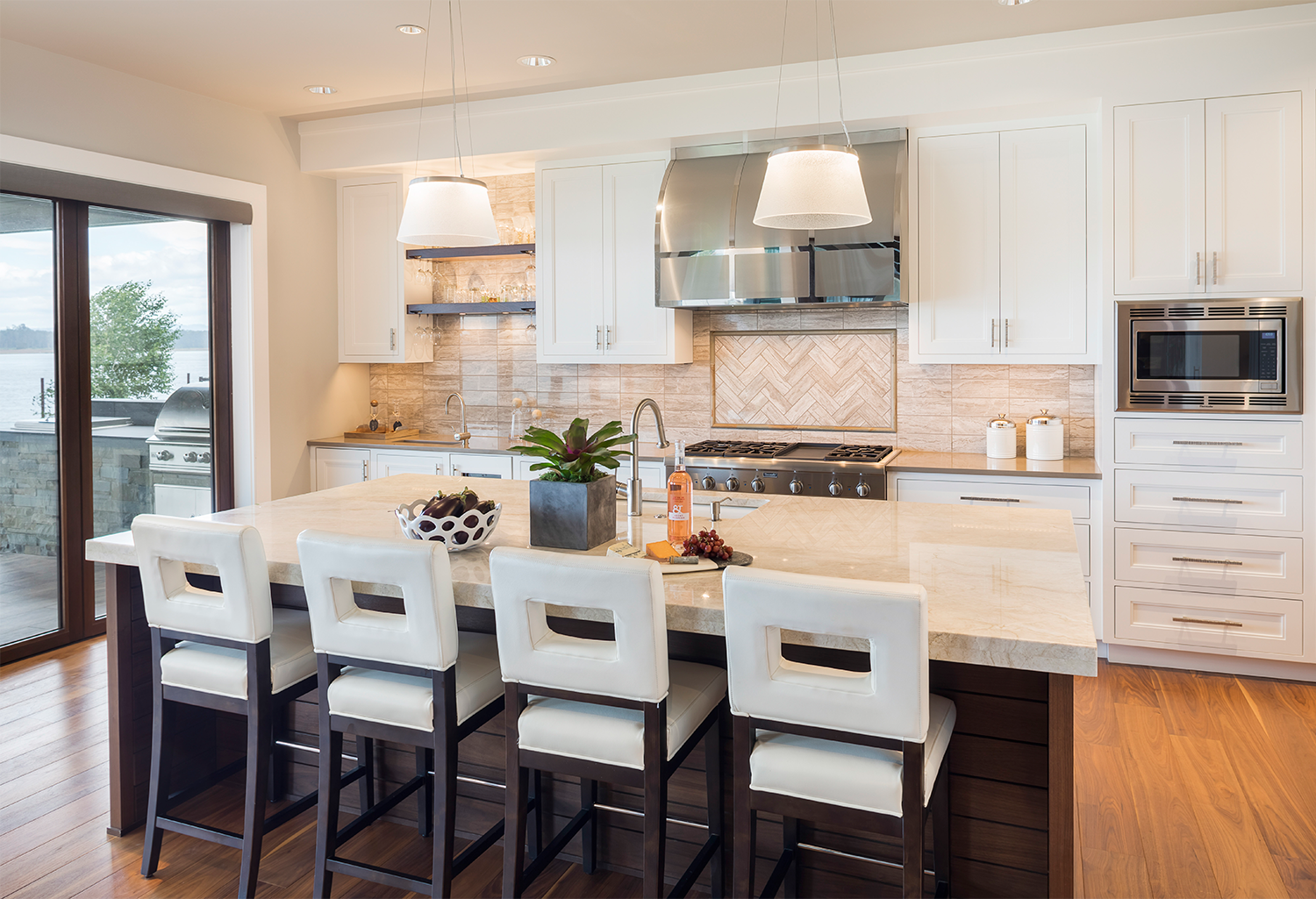 Rivershore 6